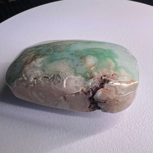 Green Flower Agate Crystal Palmstone (#8)‎ - Picture 8 of 13